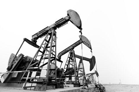 OPEC+ Öncesi XBRUSD Analizi